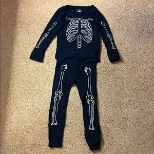 Old Navy Glow-in-the-Dark Pajama Set